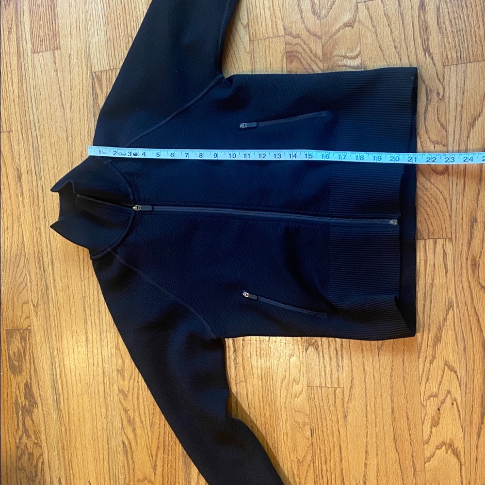 🏝️FLASH SALE - TODAY ONLY 
Lululemon End State Full Zip Black Size 6 - Picture 5 of 9